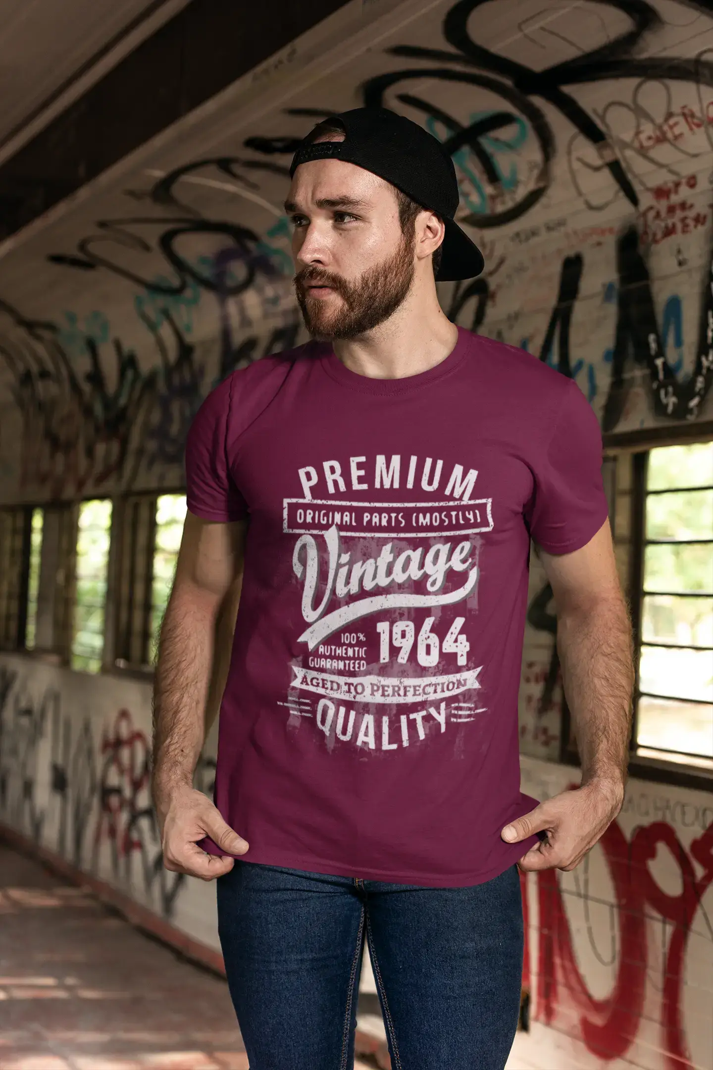 ULTRABASIC - Graphic Men's 1964 Aged to Perfection Birthday Gift T-Shirt