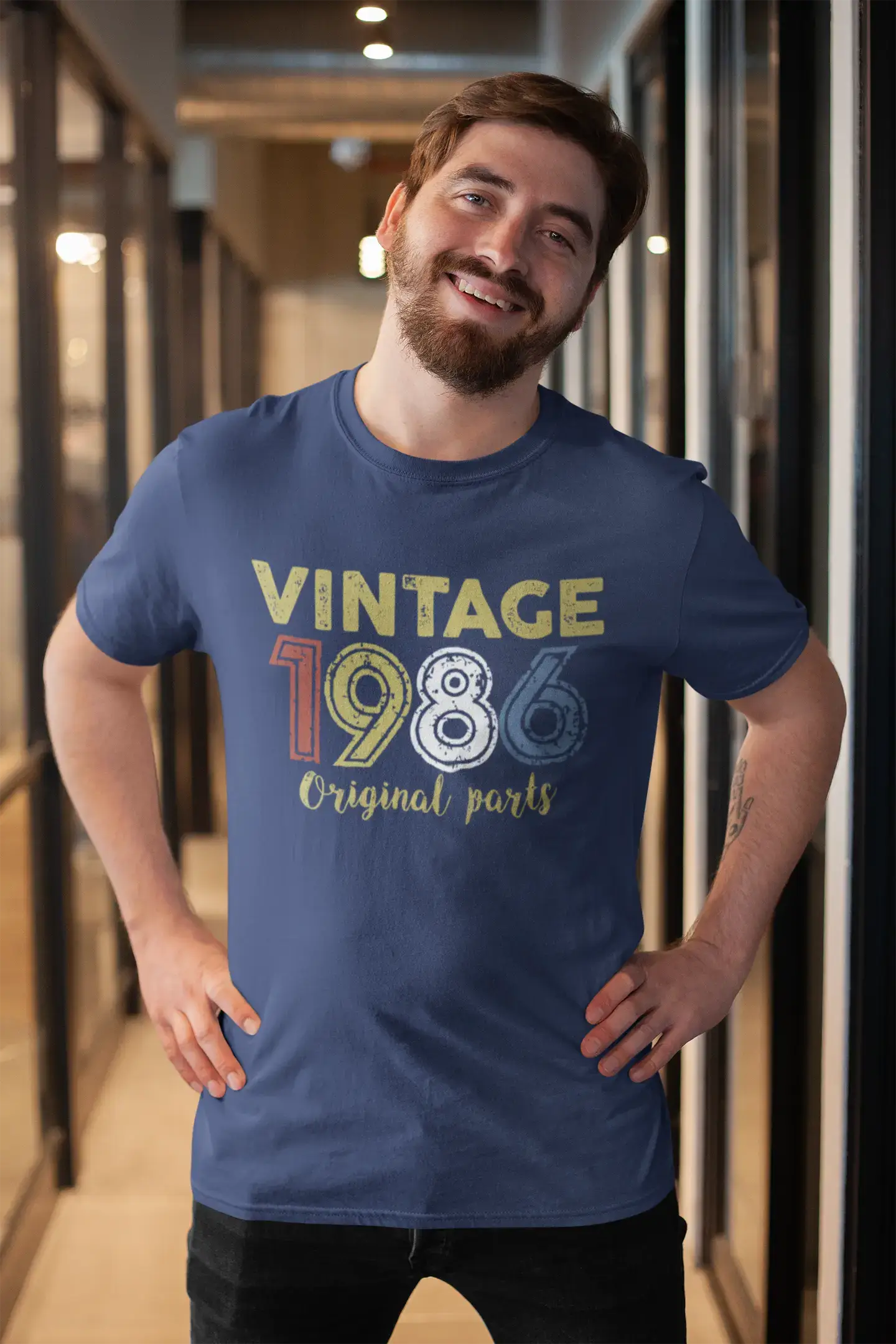 ULTRABASIC - Graphic Printed Men's Vintage 1986 T-Shirt Navy