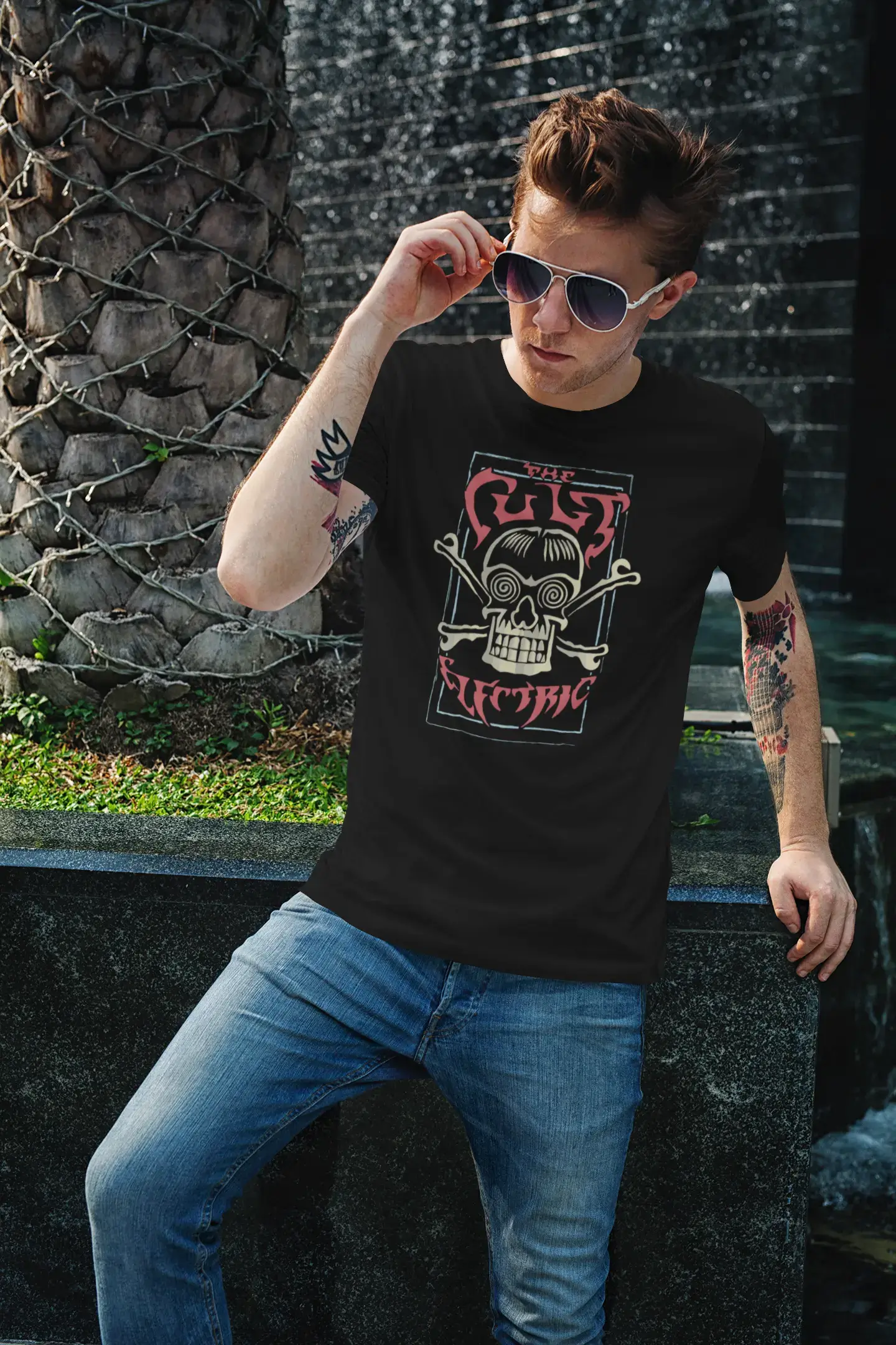 ULTRABASIC Graphic Men's T-Shirt - Electric Music Skull Shirt for Men