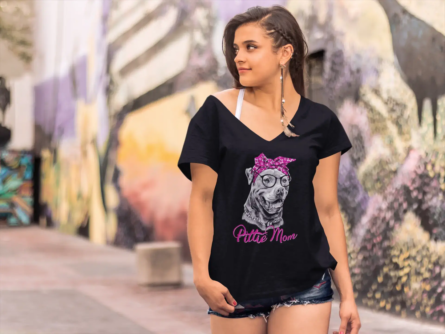 ULTRABASIC Women's T-Shirt Pittie Mom Paw - Cute Pitbull Mother Dog Lover Tee Shirt for Ladies