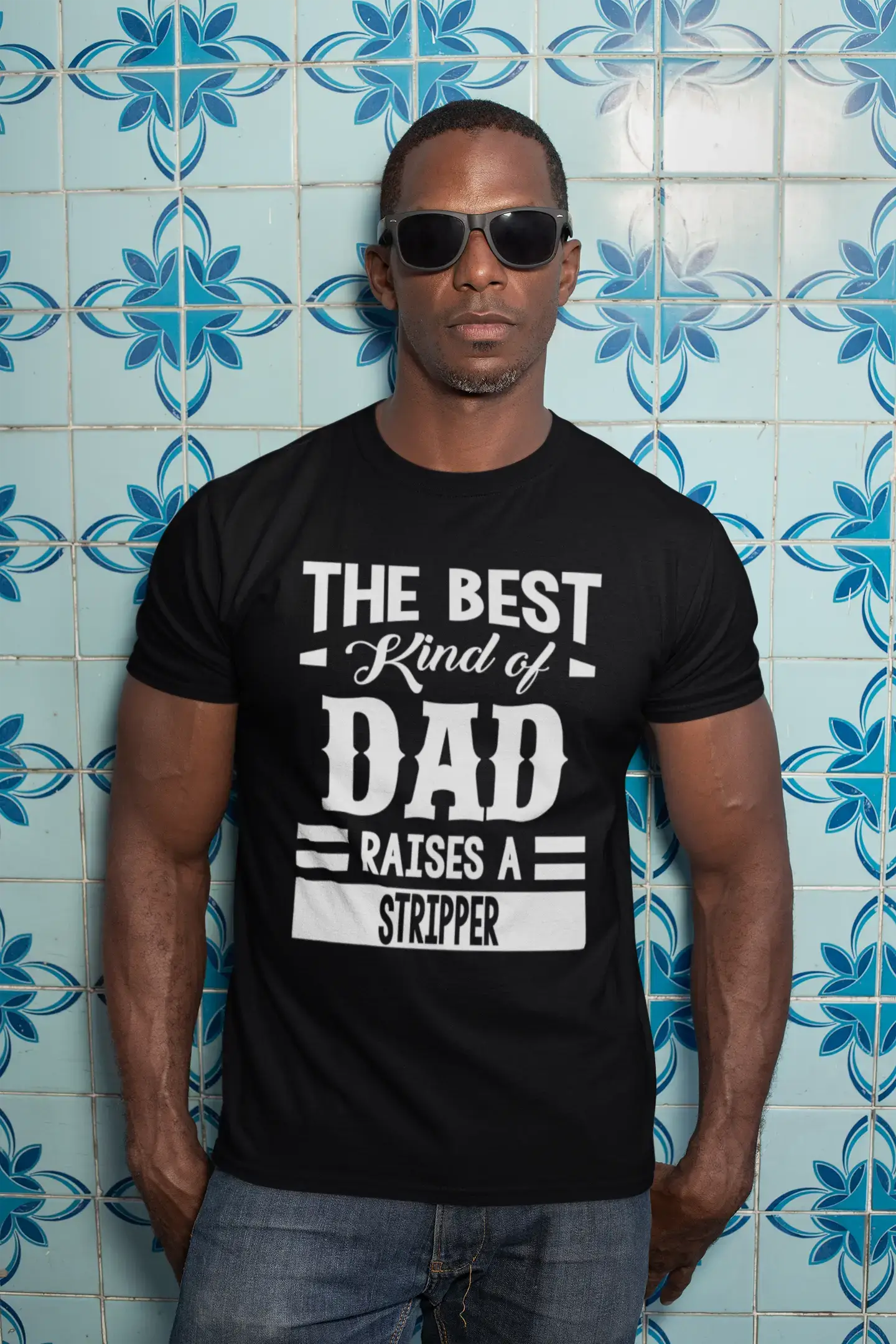 ULTRABASIC Men's Graphic T-Shirt Dad Raises a Stripper