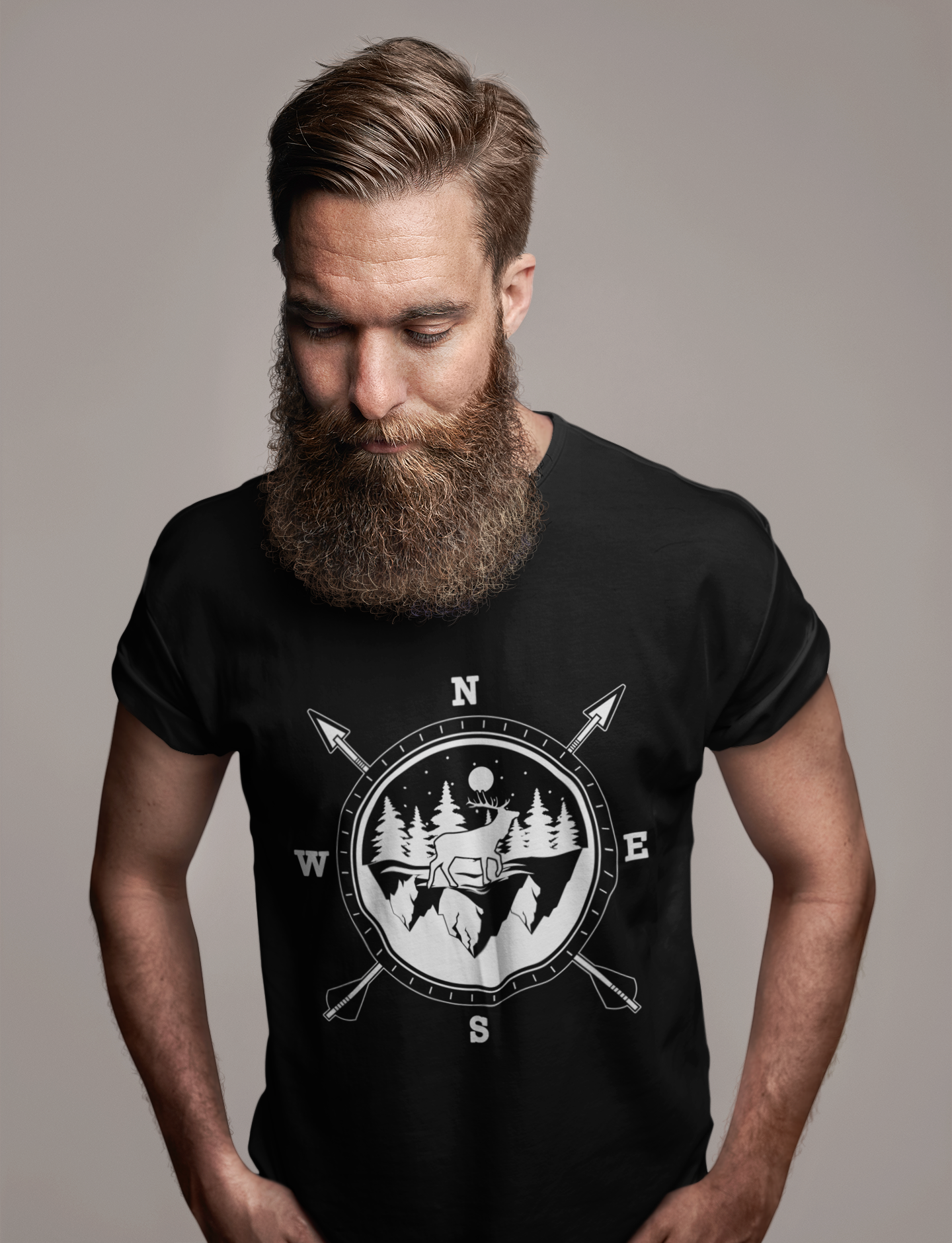 ULTRABASIC Men's T-Shirt Hunting Deer Compass - Hunter Tee Shirt